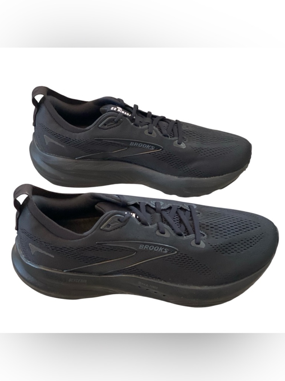 New in box Brooks Glycerin 22 DNA tuned lace up sneakers men’s size 12.5 D